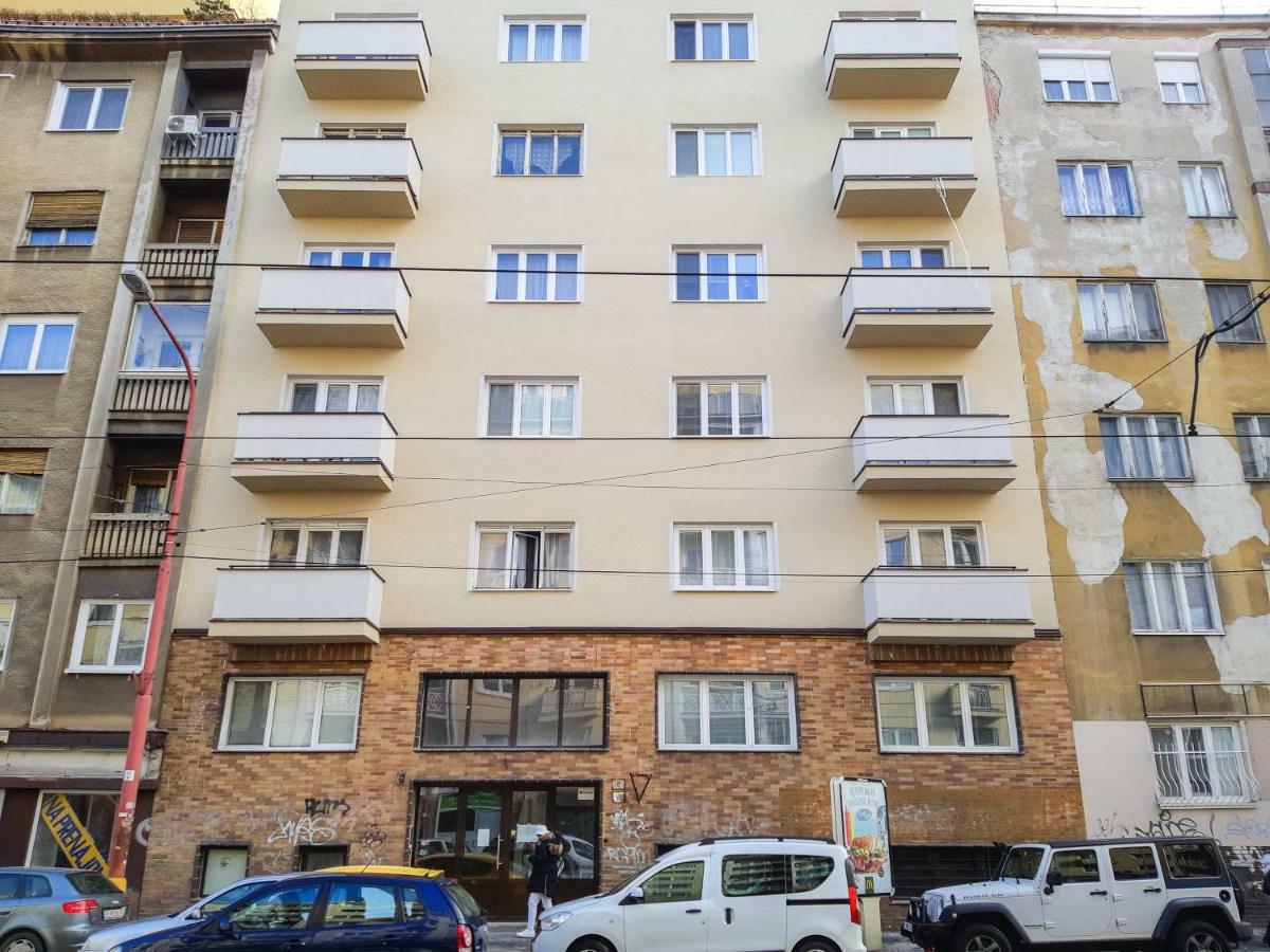 Central Apartments By Kovee Bratislava Exterior foto